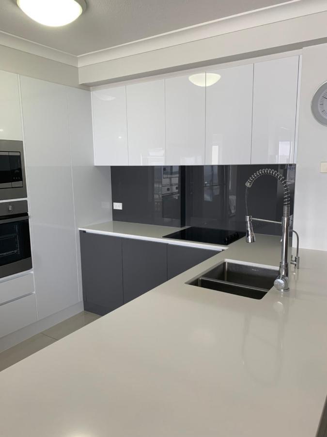 גולד קוסט Stunning 2 Bedroom Ocean View Apartment מראה חיצוני תמונה