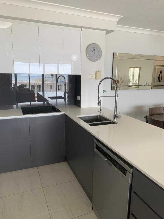 גולד קוסט Stunning 2 Bedroom Ocean View Apartment מראה חיצוני תמונה