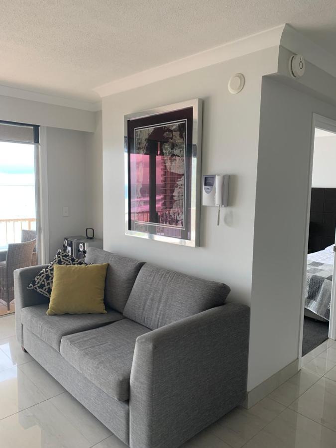 גולד קוסט Stunning 2 Bedroom Ocean View Apartment מראה חיצוני תמונה