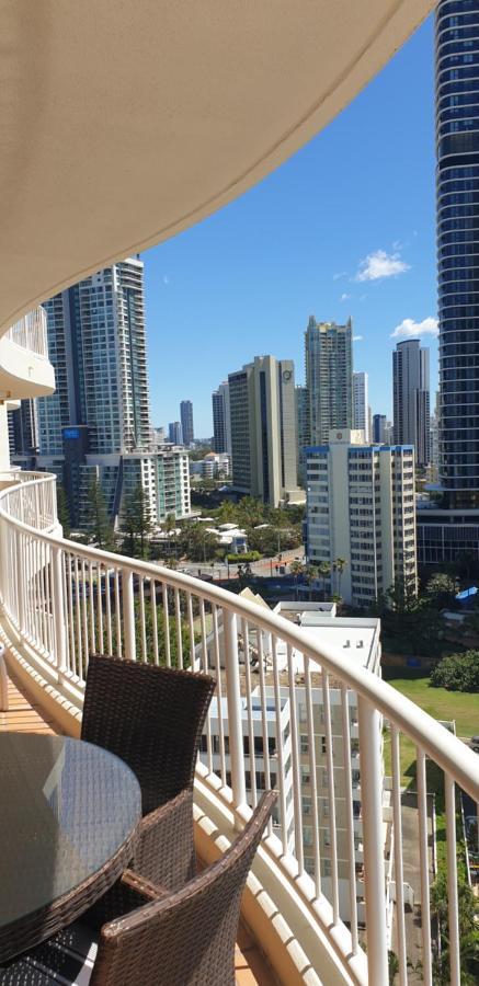 גולד קוסט Stunning 2 Bedroom Ocean View Apartment מראה חיצוני תמונה