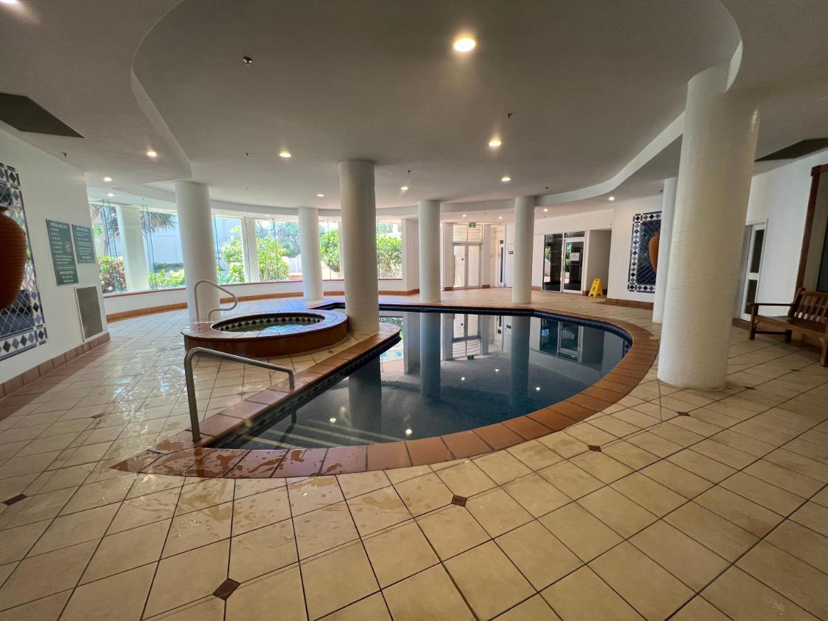 גולד קוסט Stunning 2 Bedroom Ocean View Apartment מראה חיצוני תמונה